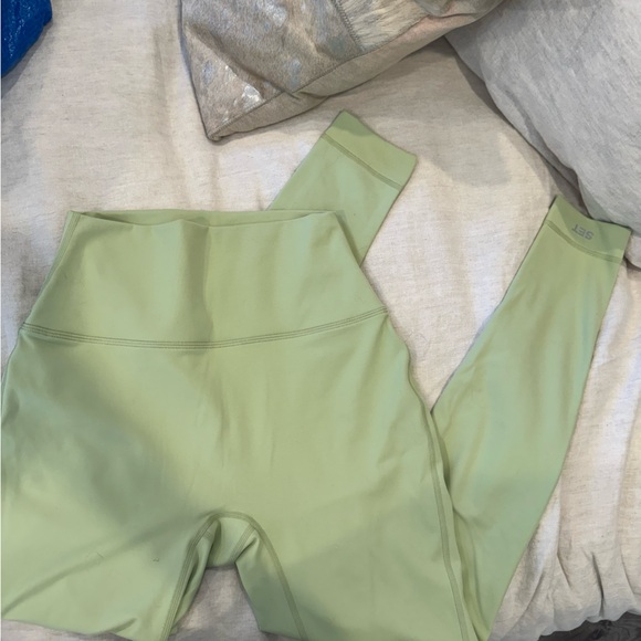 Luxform Leggings - Picture 2 of 3